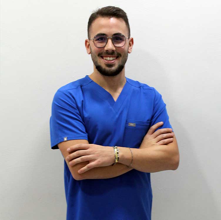 https://www.studiodentisticocacciola.it/wp-content/uploads/2021/11/domenico.jpg